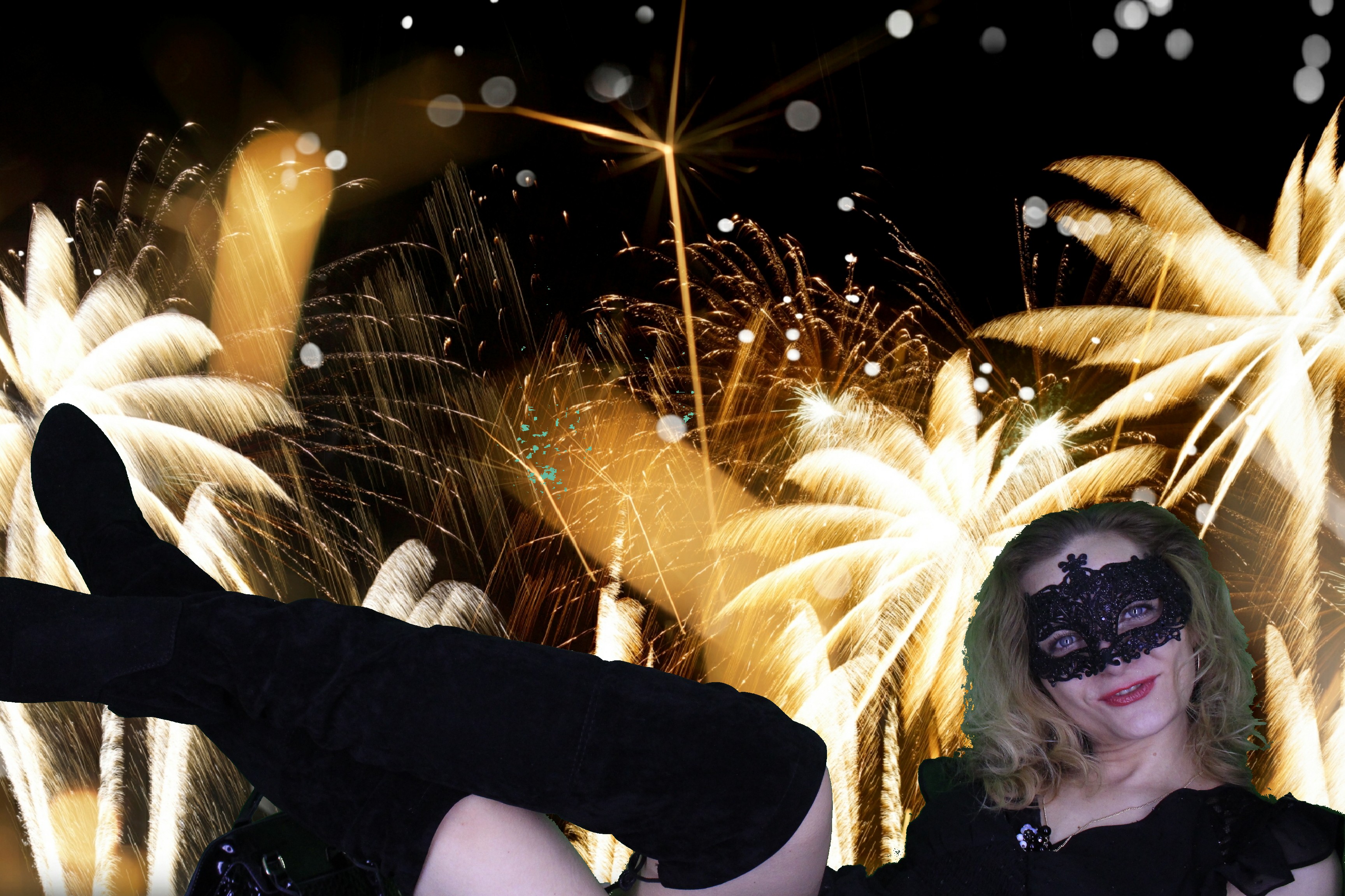 New Years Eve Party Silvermere | View more photos from the event at gallery.myphotoboothexperience.co.uk/u/MyPhotoBoothExperienceLtd/New-Years-Eve-Party-Silvermere